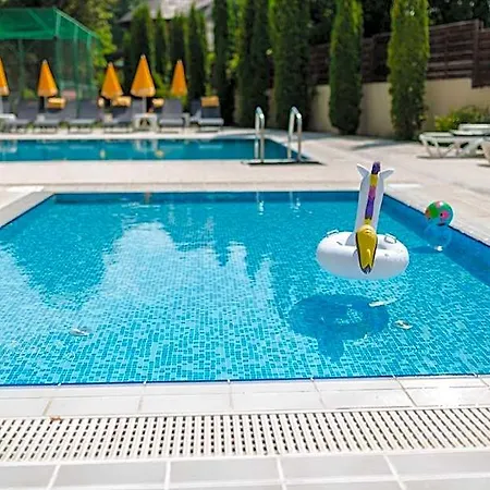 La Mesteceni & Loc Cu Stari De Bine, Adult Only * Κλουζ-Ναπόκα